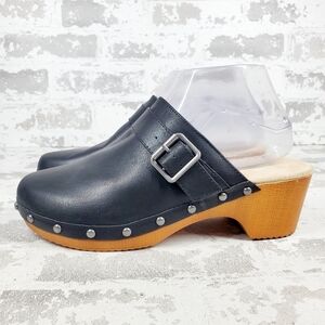 NEW MIA Milou Black Leather Studded Slip On Wood Heel Mule Clogs K675